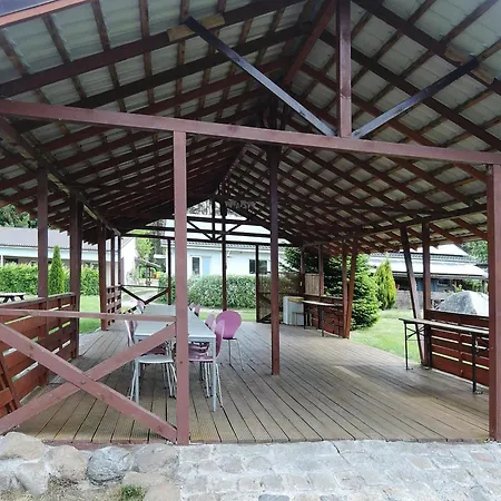 House In At The With Parking Space For 4 Persons * 什切青