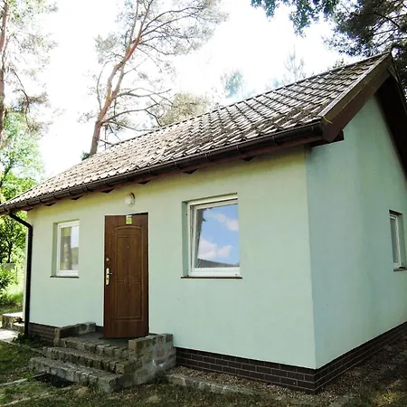 House In At The With Parking Space For 4 Persons Stettino